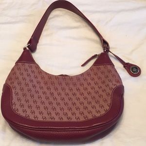 Dooney & Bourke